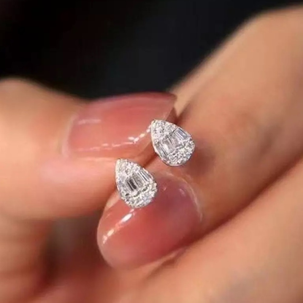 Teardrop Baguette Round Diamond Silver Stud Earrings NEW - Picture 4 of 5